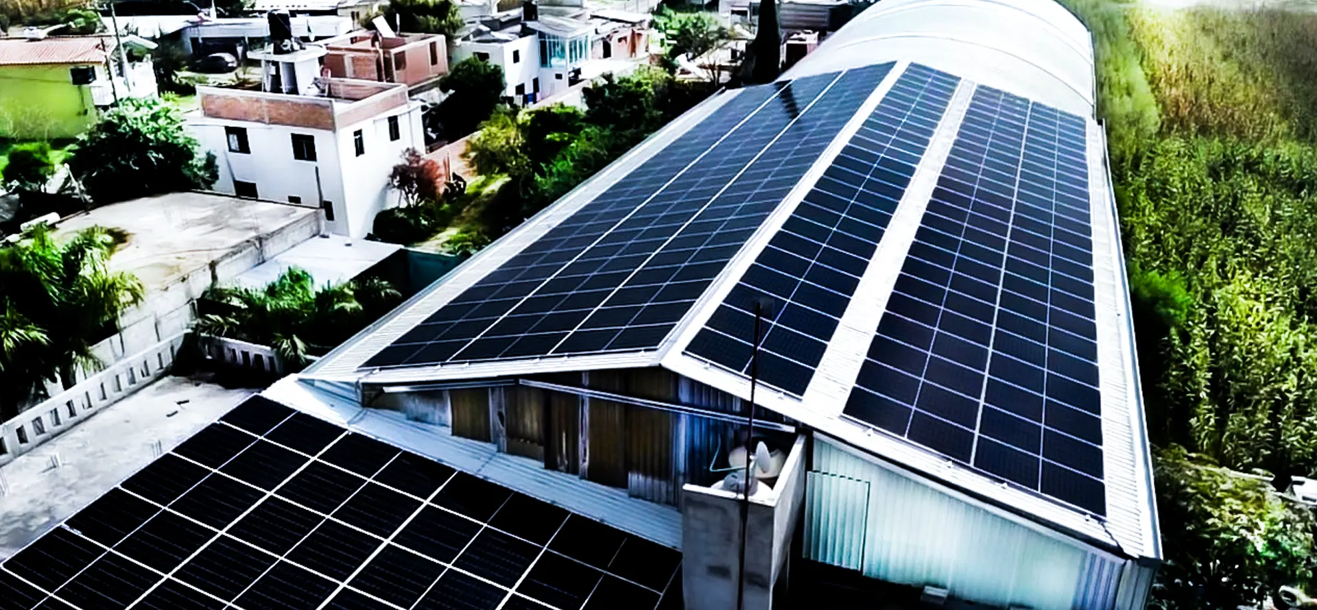 Multitecnologías soluciones de energía solar con paneles fotovoltáicos